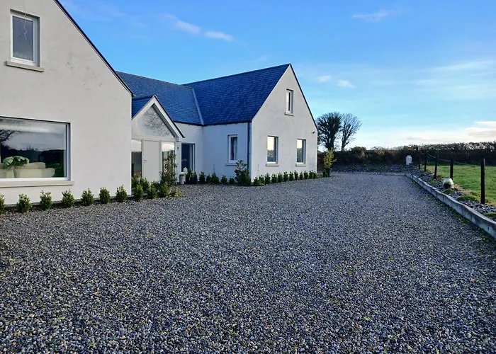 Lakeview Retreat Portroe